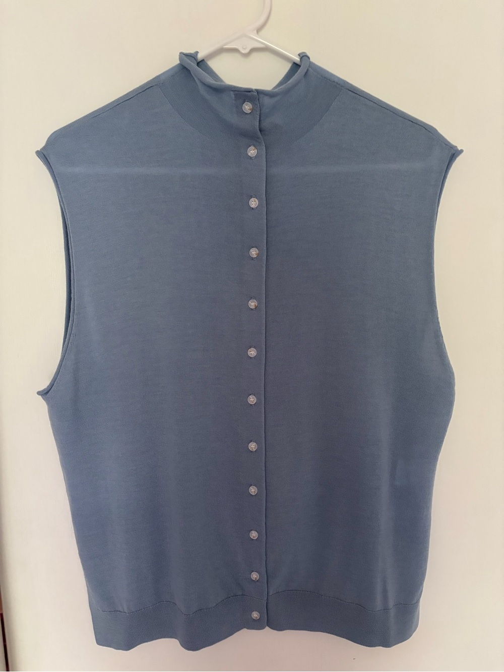 SAINT ART Blue sleeveless top